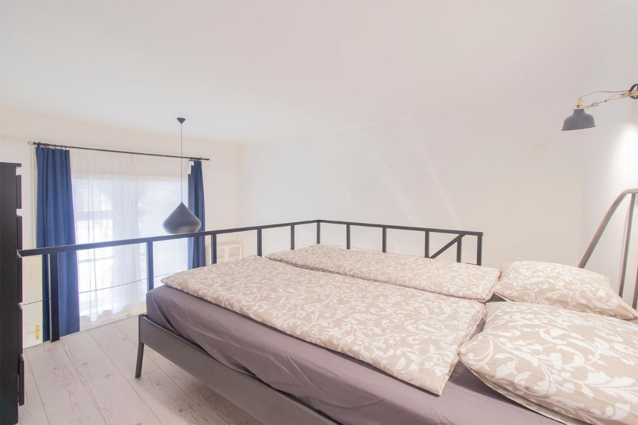Industrial Double Loft Apartment ブダペスト エクステリア 写真