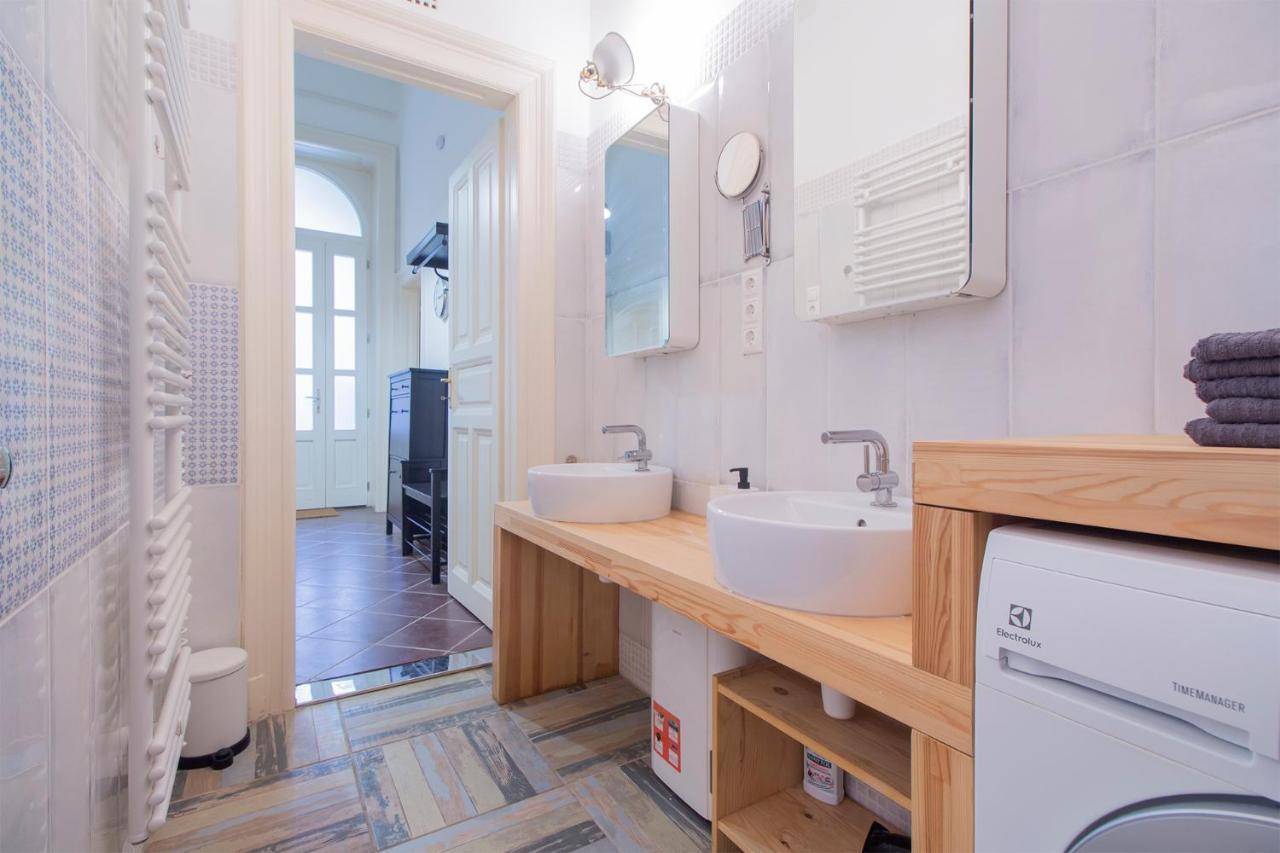 Industrial Double Loft Apartment ブダペスト エクステリア 写真